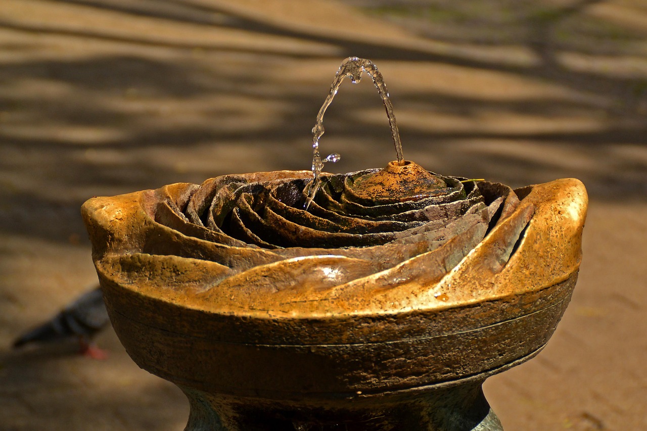 Fountain, water jet, gargoyles — Roulette High Stakes USA Low Volatility: A Comprehensive Guide