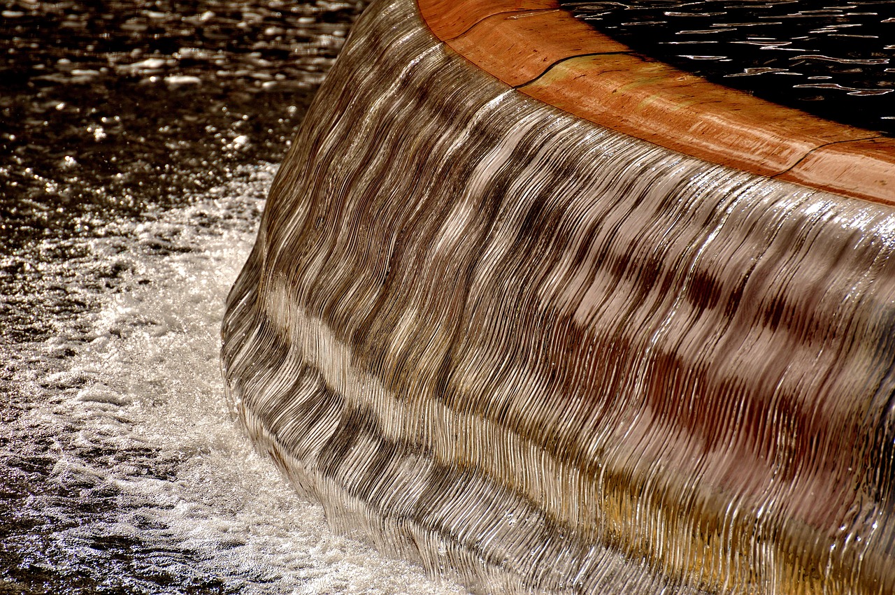 Fountain, water, nature — Royalreels Payment Methods Deposits and Withdrawals with Visa Crypto PayID